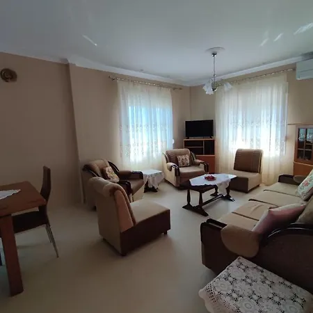 Kaite House 公寓 科扎尼